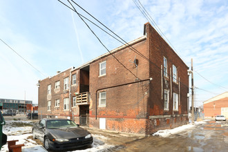 2142 Livernois Ave in Detroit, MI - Building Photo - Building Photo