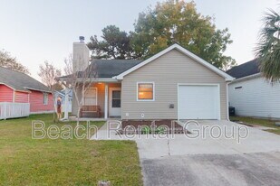 1335 Melanie Ln in Myrtle Beach, SC - Building Photo