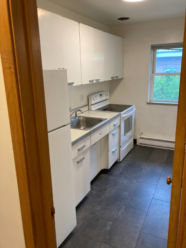 property at 408 6th St SW