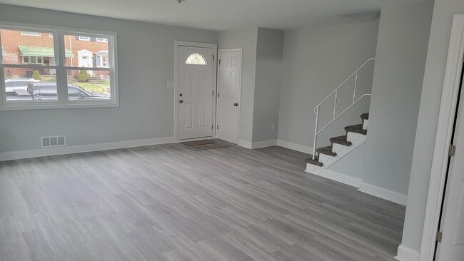 8637 Hoerner Ave in Parkville, MD - Building Photo - Building Photo