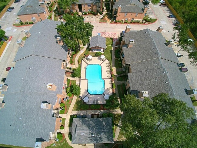 property at 1230 Farm to Market 1960 Bypass Rd E