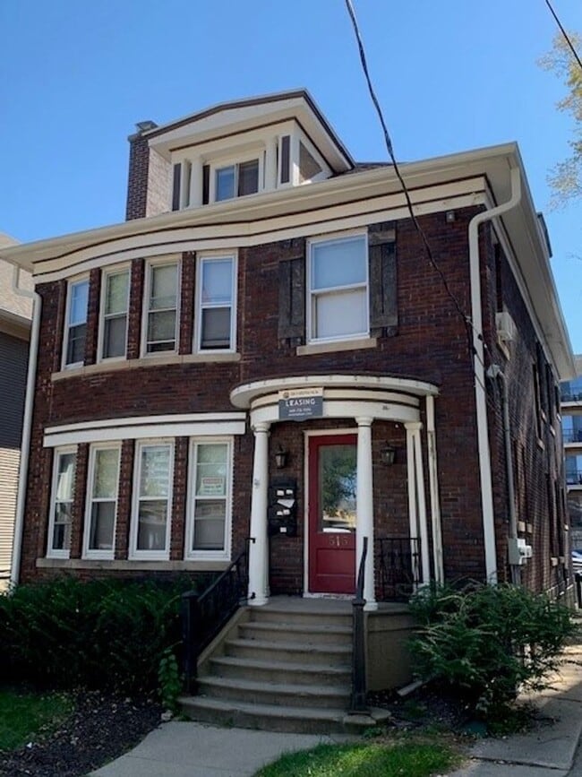 property at 515 W Washington Ave