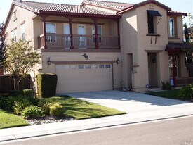 2149 Newcastle Dr in Vacaville, CA - Building Photo