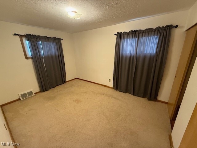 16261 Remora Blvd in Brook Park, OH - Building Photo - Building Photo