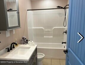 124 1st St in Tunkhannock, PA - Building Photo - Building Photo