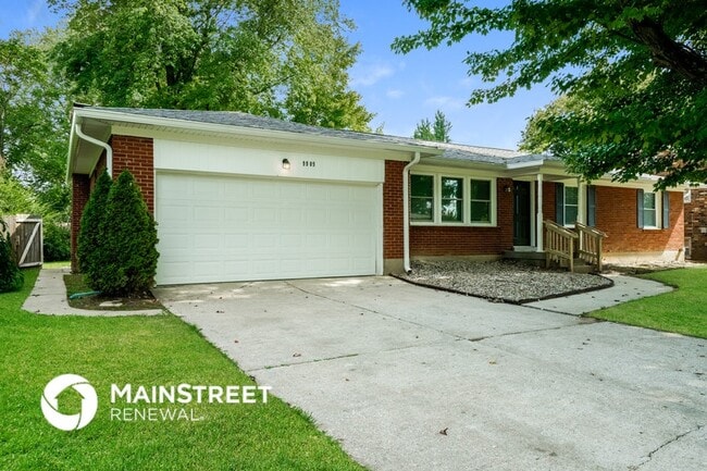 property at 9909 Lakewood Dr