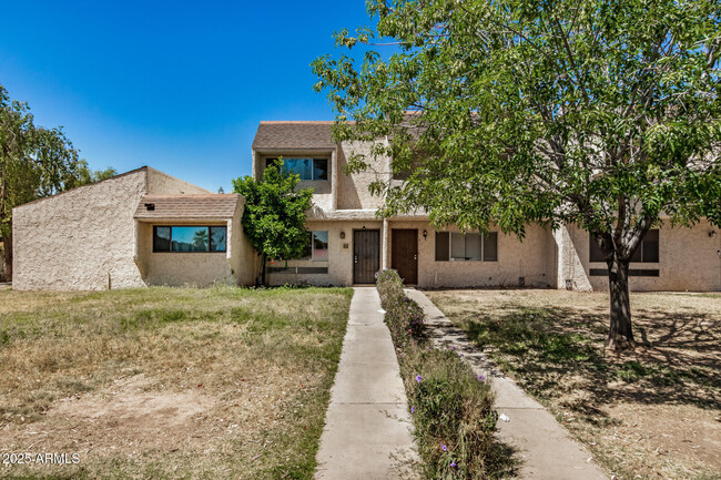 property at 1052 S San Jose