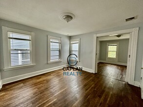 539 East St, Unit 3 in New Haven, CT - Building Photo - Building Photo