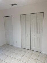 6815 Sienna Club Dr in Lauderhill, FL - Foto de edificio - Building Photo