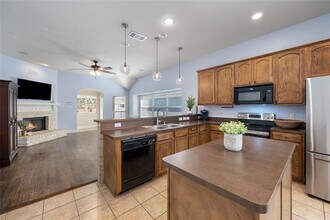 1125 Appalachian Ln in Savannah, TX - Building Photo - Building Photo