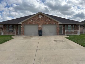 4700 Pennington Ave in Killeen, TX - Building Photo