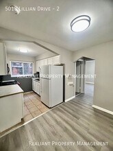 5013 Lillian Dr in Cincinnati, OH - Building Photo - Building Photo