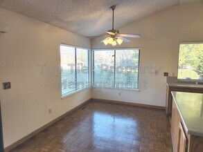 129 Julian Way in Pleasant Hill, CA - Building Photo - Building Photo
