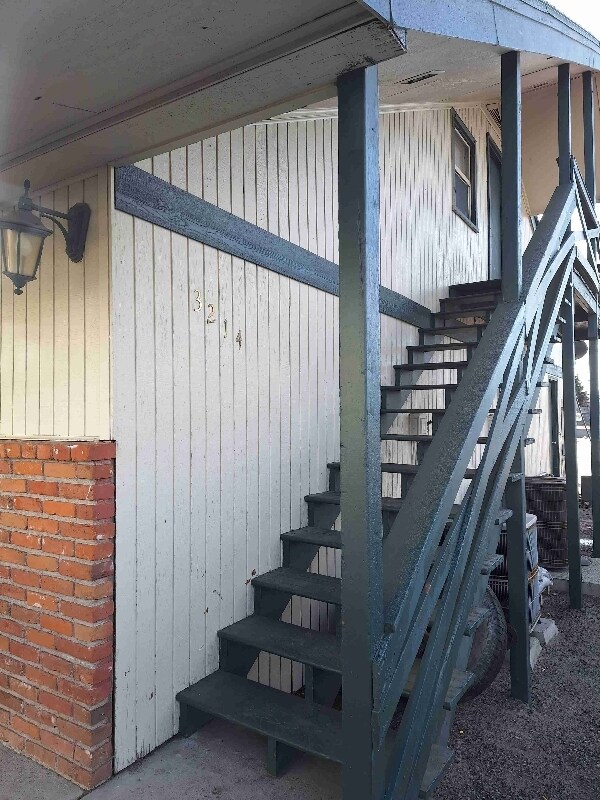 3204 Busch St, Unit 3214 in Butte, MT - Foto de edificio - Building Photo