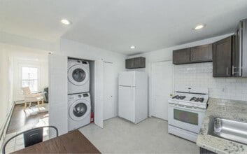 14 Fidelity Pl, Unit pl#2 in Montclair, NJ - Foto de edificio - Building Photo