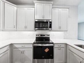 1078 Rolling Brk Ln in Naples, FL - Building Photo - Building Photo