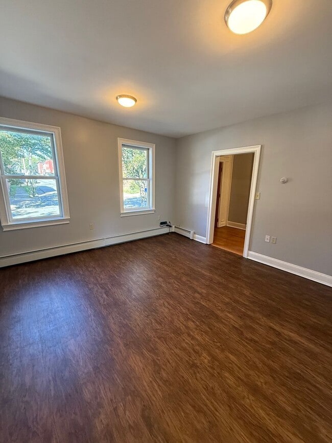 property at 20 Dubois St