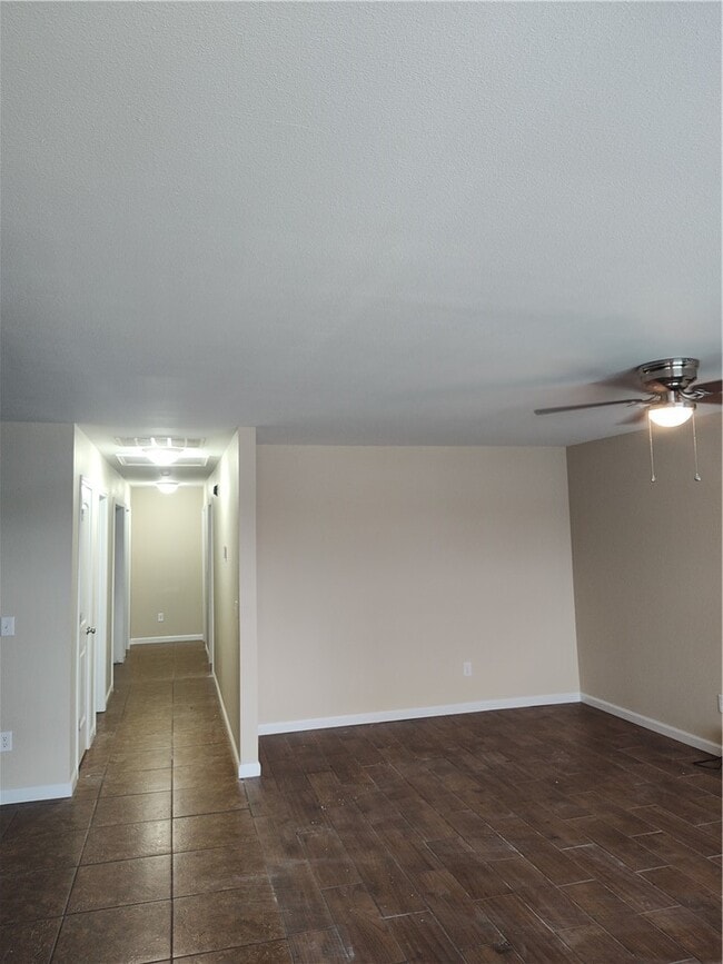 995 Vale St in Springdale, AR - Building Photo - Building Photo