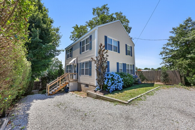 property at 611 Kings Hwy W