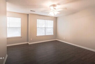 339 Dahlquist Dr in Crestview, FL - Building Photo - Building Photo