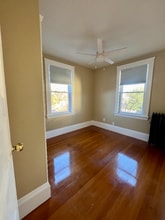 171 Bluff Ave in Cranston, RI - Building Photo - Building Photo