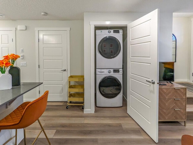 317 Cranbrook Square SE in Calgary, AB - Building Photo - Building Photo