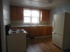 618 Addison St in Watertown, NY - Building Photo - Building Photo