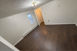 27 Penn St in Kingston, PA - Building Photo - Building Photo