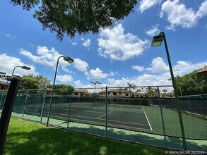 7925 SW 86th St, Unit 906-C in Miami, FL - Building Photo - Building Photo