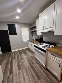 343 S Monroe St photo'