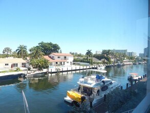 2829 NE 33rd Ct, Unit 203 in Fort Lauderdale, FL - Building Photo - Building Photo