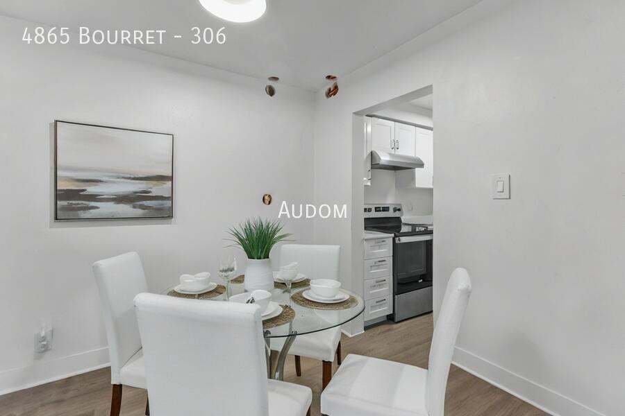 4865 Av Bourret in Montréal, QC - Building Photo
