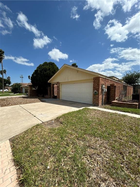 3613 Cedar Ave in McAllen, TX - Building Photo - Building Photo