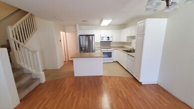 91-2033-2033 Kai 'Oli St in Ewa Beach, HI - Building Photo - Building Photo