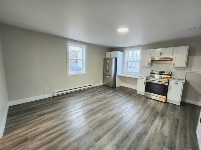 157-158 Ludlow St in Saint John, NB - Building Photo - Building Photo