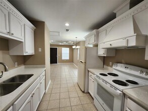 7609 Villa Rama S St-Unit -4 in Mission, TX - Building Photo - Building Photo