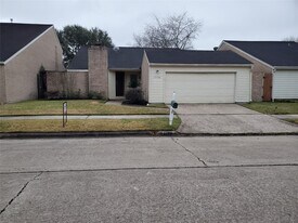 12139 Gladewick Dr in Houston, TX - Building Photo
