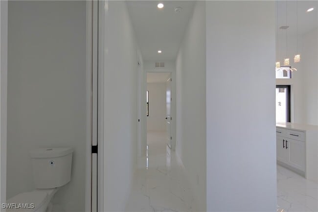 4325 NW 31st St in Cape Coral, FL - Building Photo - Building Photo