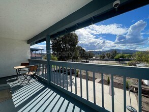 24037 Gymkhana Rd in Ramona, CA - Building Photo - Building Photo