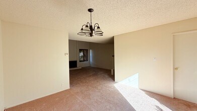 1092 Melrose Ave in Alameda, CA - Building Photo - Building Photo