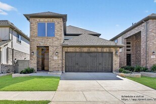 717 Rosemary Rd in Argyle, TX - Building Photo