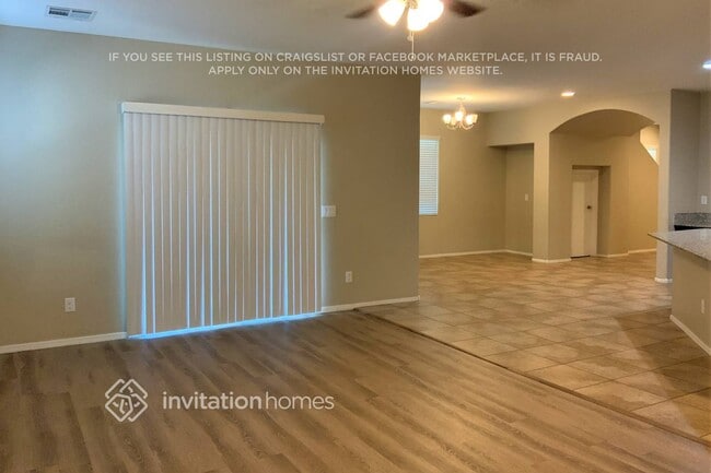 1290 E Palomino Way in Queen Creek, AZ - Building Photo - Building Photo