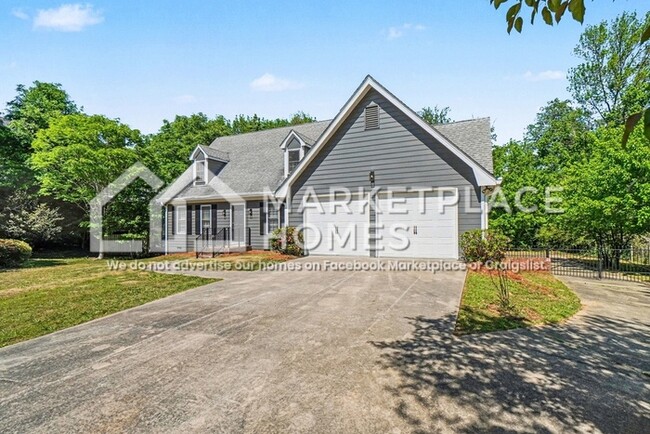 190 Willow Glenn Dr in Marietta, GA - Building Photo - Building Photo