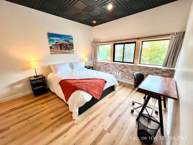 property at 113 N Lancey St