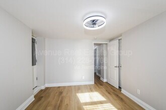 4370 Swan Ave in St. Louis, MO - Building Photo - Building Photo