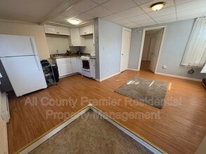 4 Henshaw Ct in Phillipsburg, NJ - Building Photo - Building Photo