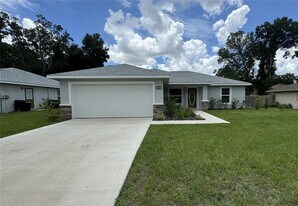 8446 SE 156th St in Summerfield, FL - Building Photo