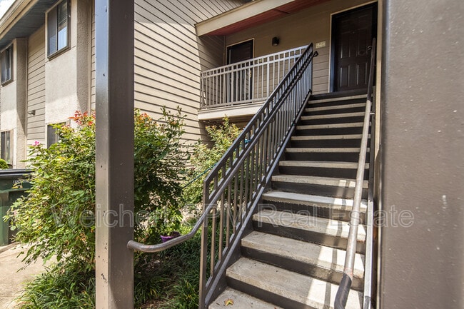 1843 Fernspring Cove in Germantown, TN - Building Photo - Building Photo