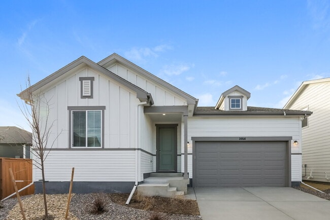 property at 1464 Orchard St