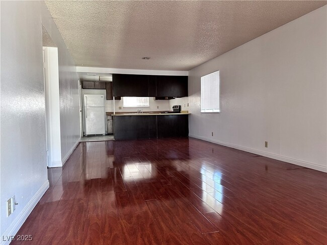 4520 Sparky Dr in Las Vegas, NV - Building Photo - Building Photo
